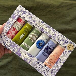 L'OCCITANE Pink and Green Hand & Foot Care Set